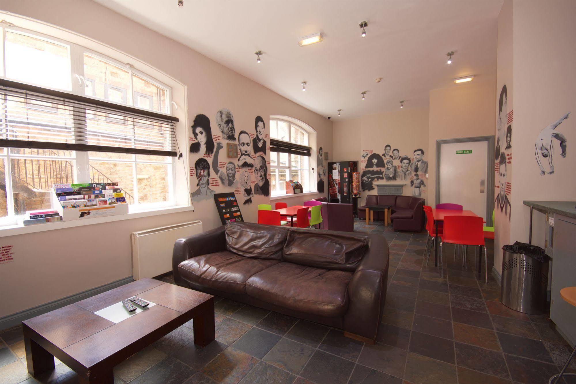 Albatross Hostel Newcastle-upon-Tyne Extérieur photo